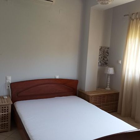 Nisos Family Apartments Yénion Esterno foto